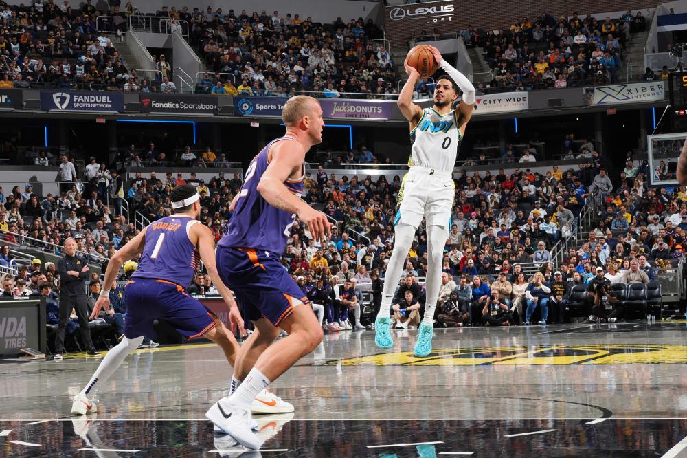 进攻端屡屡 进攻端屡屡