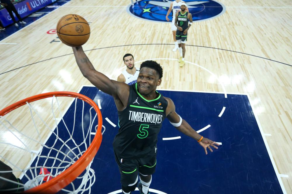 顽强地抵抗 顽强地抵抗