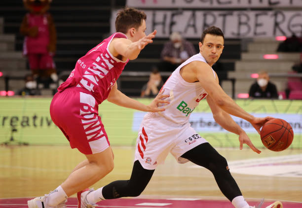 务实的防守 务实的防守