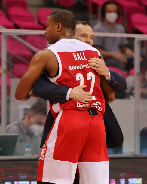 的舞台上 的舞台上