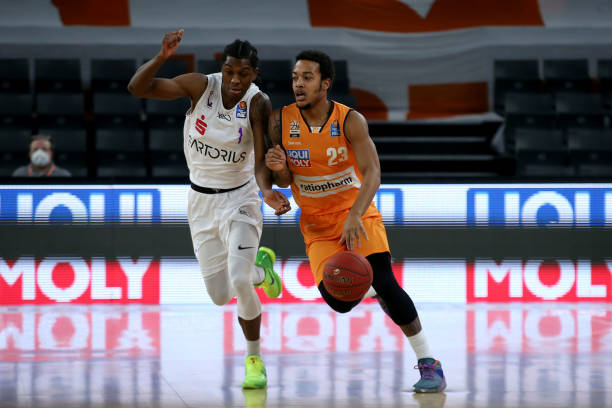 也趁机扭转 也趁机扭转