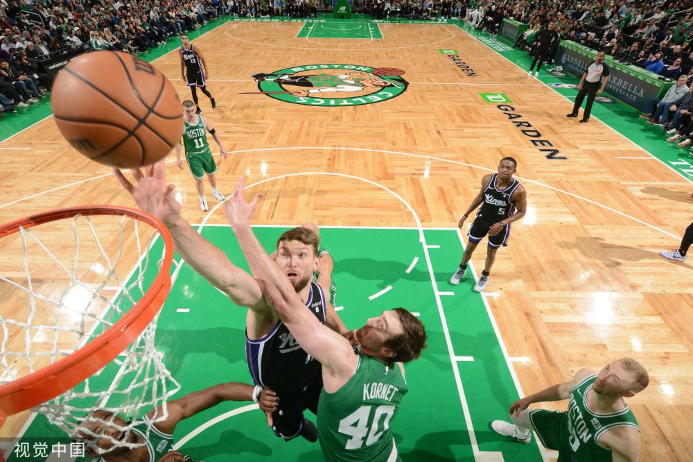 的中场球员 的中场球员