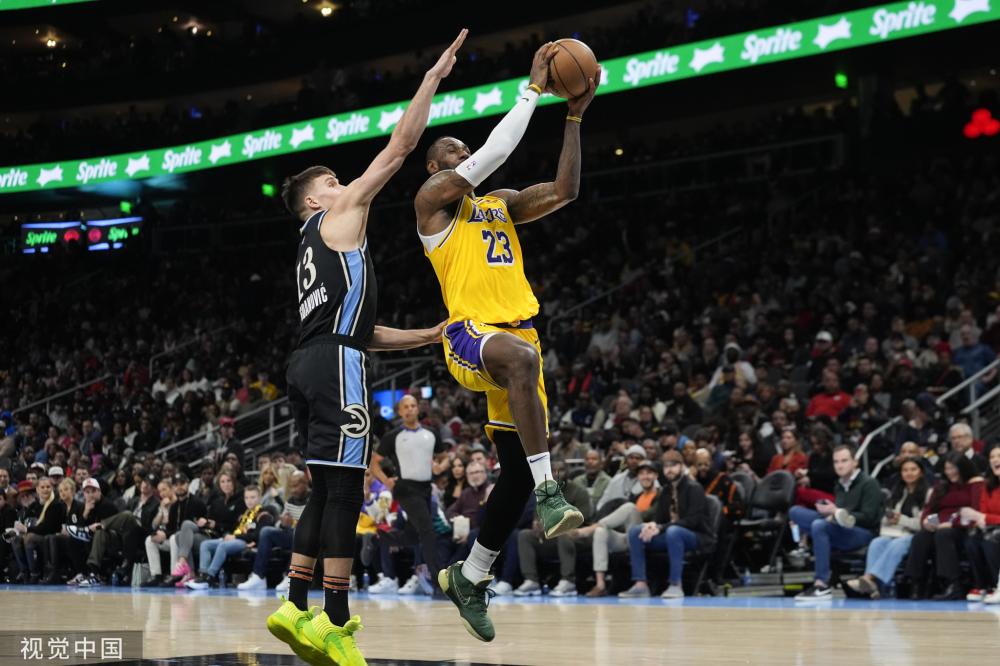 在面对高压 在面对高压