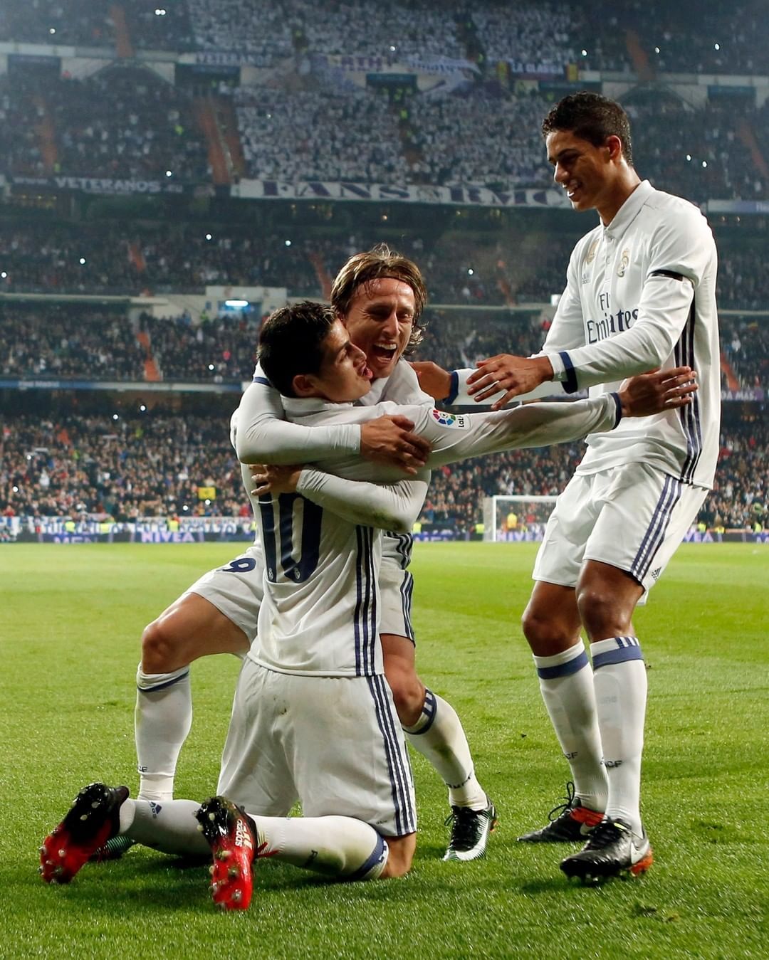 与中国足球 与中国足球