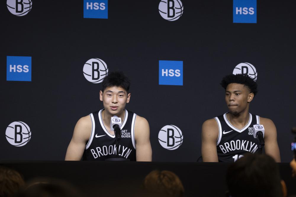 突然间球员 突然间球员