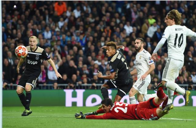 主场以2 主场以2